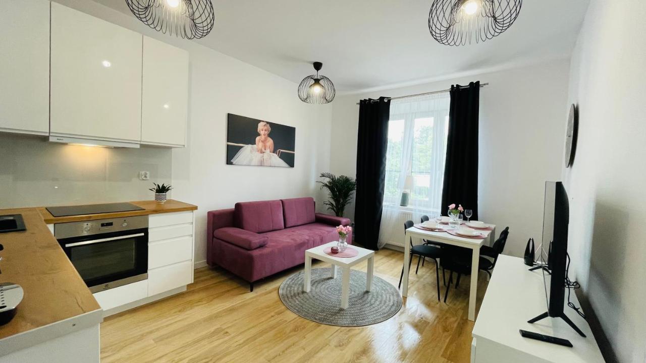 Apartamento Jm Millennium Kaweczynska 37 Varsovia Exterior foto
